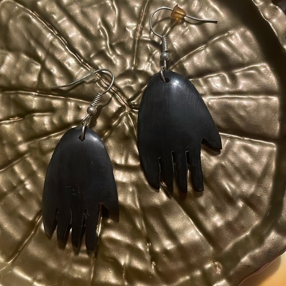 Carved Antler Hand Earrings - Picture 2 of 3